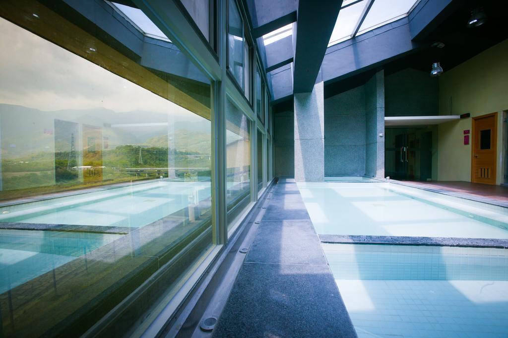 Luminous Hot Spring Resort & Spa Луйе Экстерьер фото